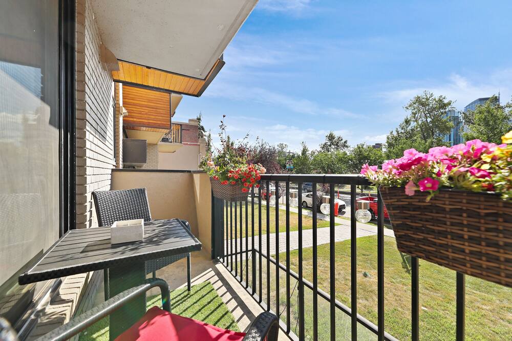 Photo of Patio Balcony in Sunnyside