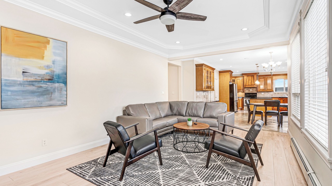 Photo of Livingroom in Surrey