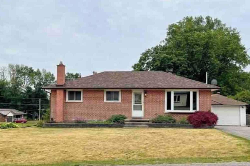Photo of Outdoor in Trenton