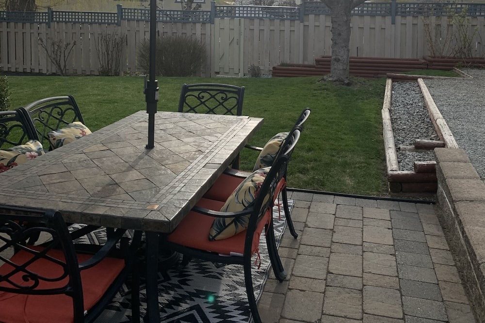 Photo of Outdoor in Westbank