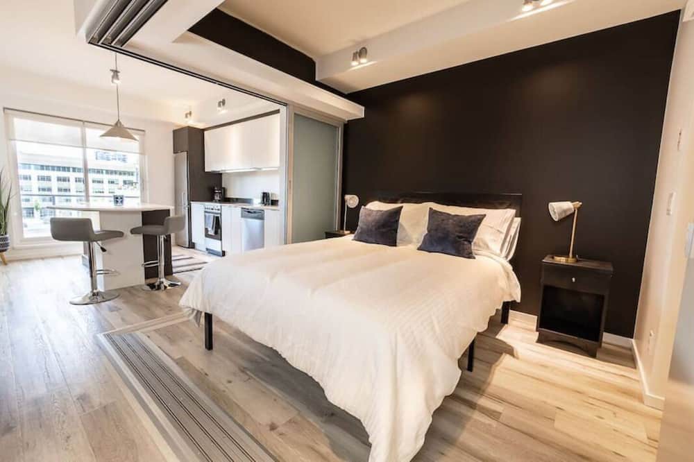 Photo of Bedroom in Kelowna Central Business District