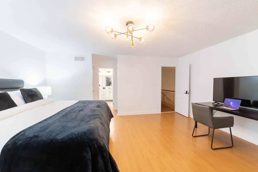 Photo of Bedroom in Hamilton