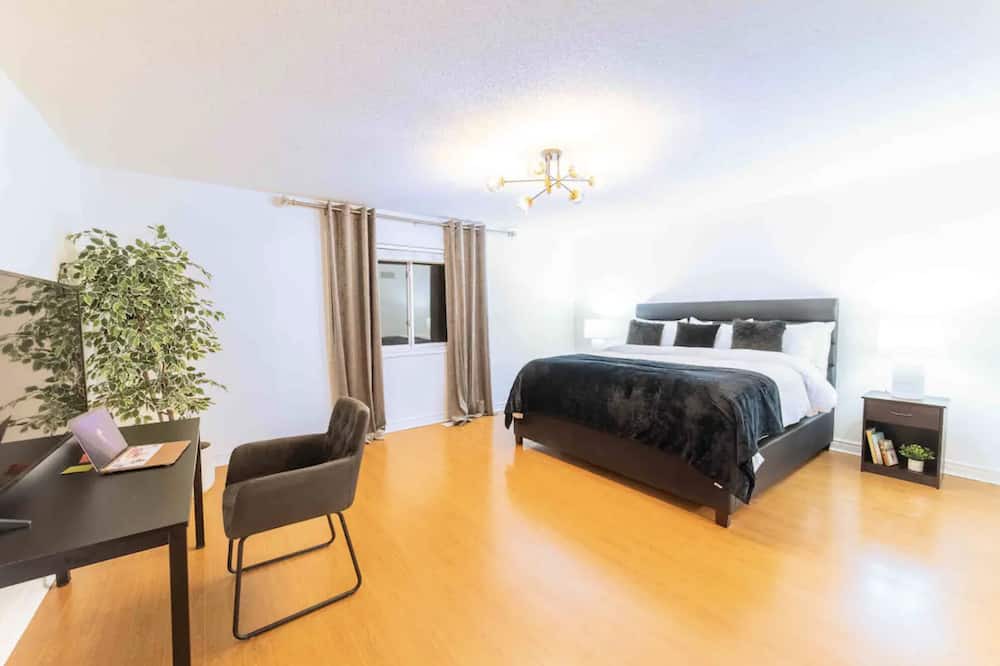 Photo of Bedroom in Hamilton