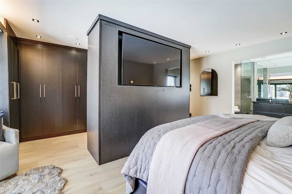 Photo of Bedroom in Etobicoke