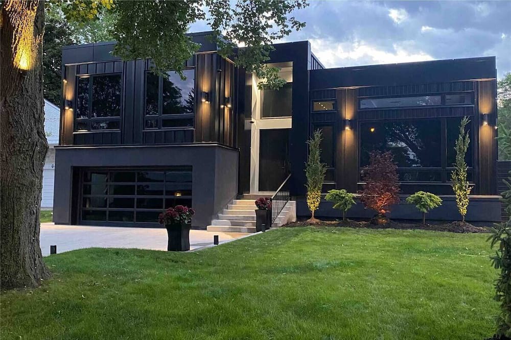 Photo of Outdoor in Etobicoke