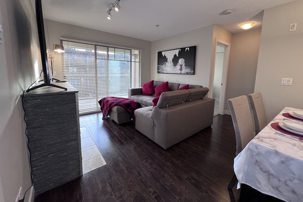 Photo of Livingroom in Maple Ridge