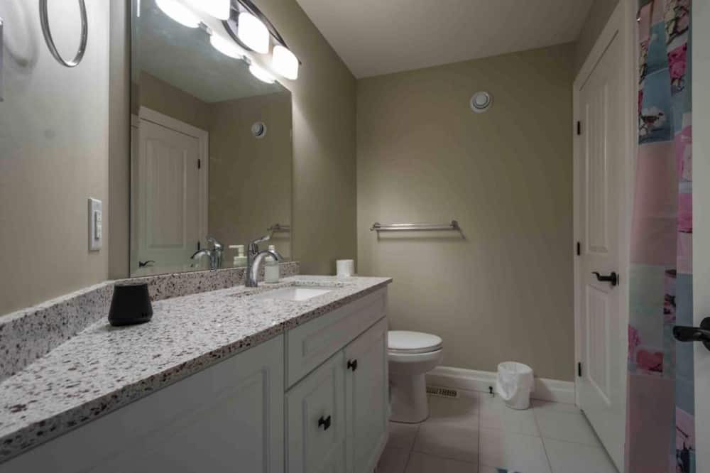 Photo of Bathroom in Trenton