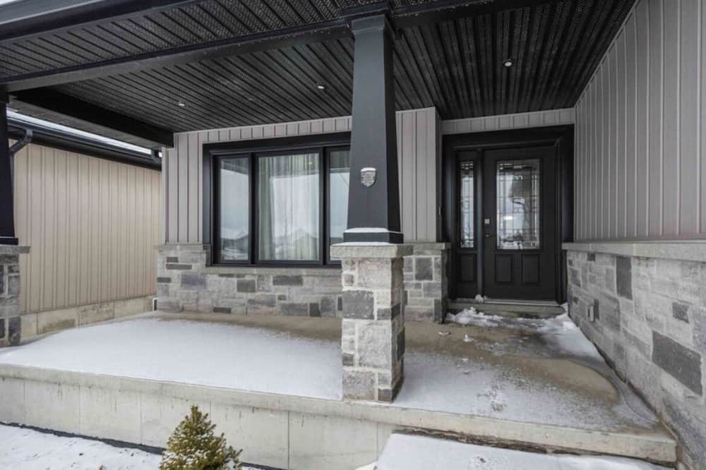 Photo of Outdoor in Trenton