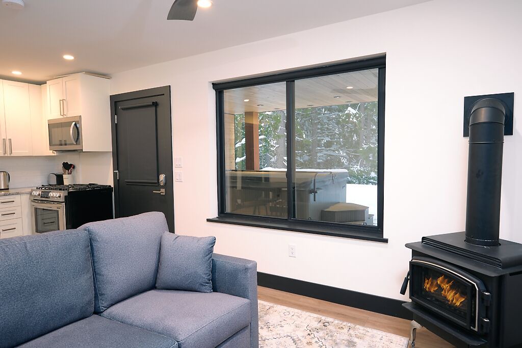 Photo of Livingroom in Rossland