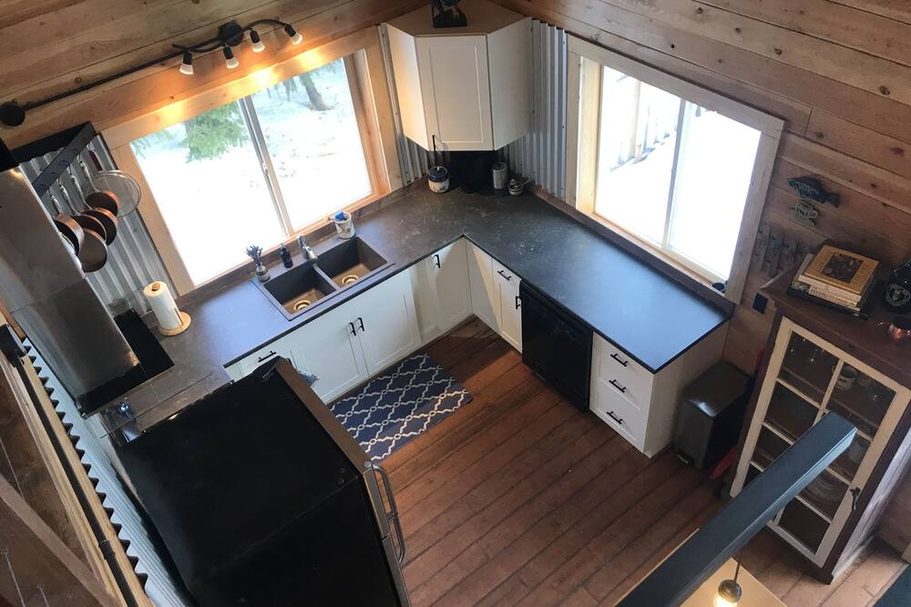 Photo of Kitchen in Merritt