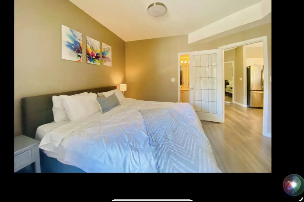 Photo of Bedroom in Kelowna Central Business District