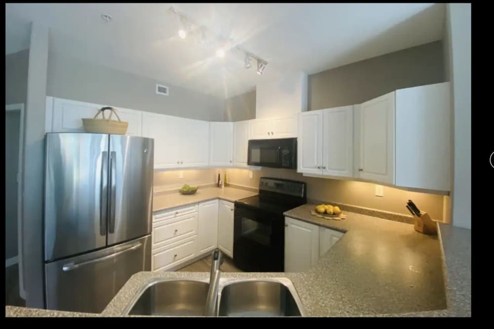 Photo of Kitchen in Kelowna Central Business District