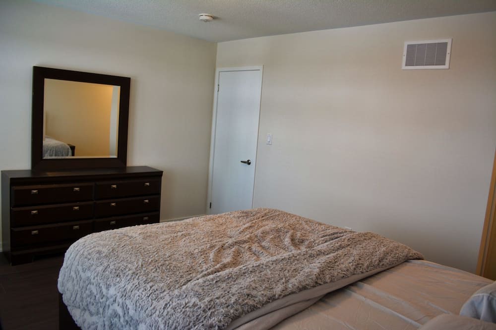 Photo of Bedroom in Courtice