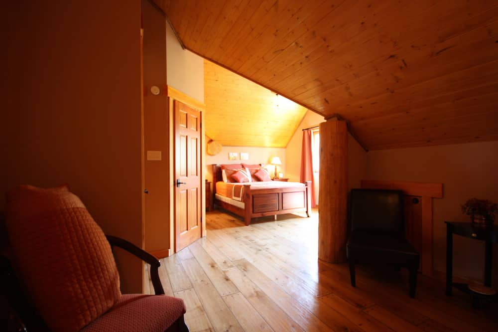 Photo of Bedroom in Upper Mission