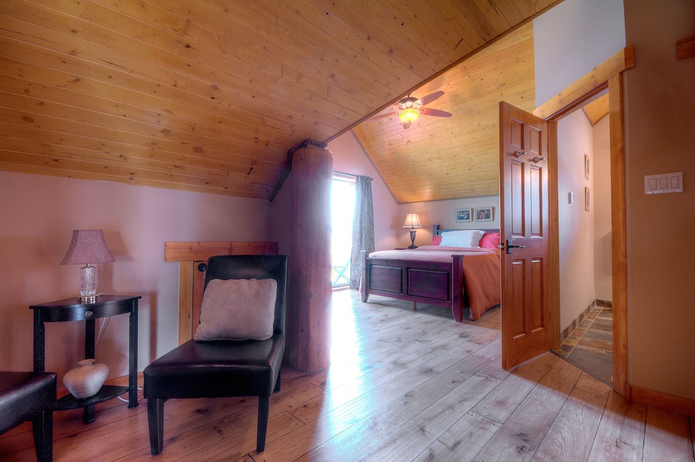 Photo of Bedroom in Upper Mission