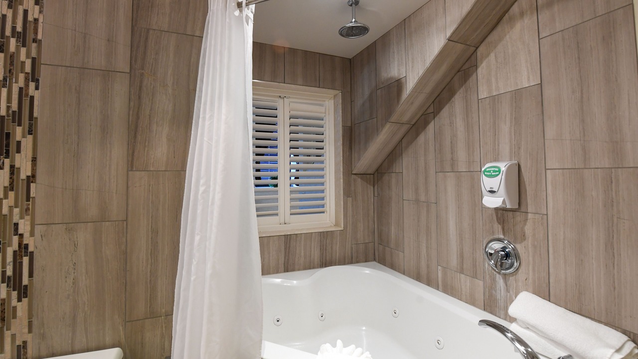 Photo of Bathroom in Merritton