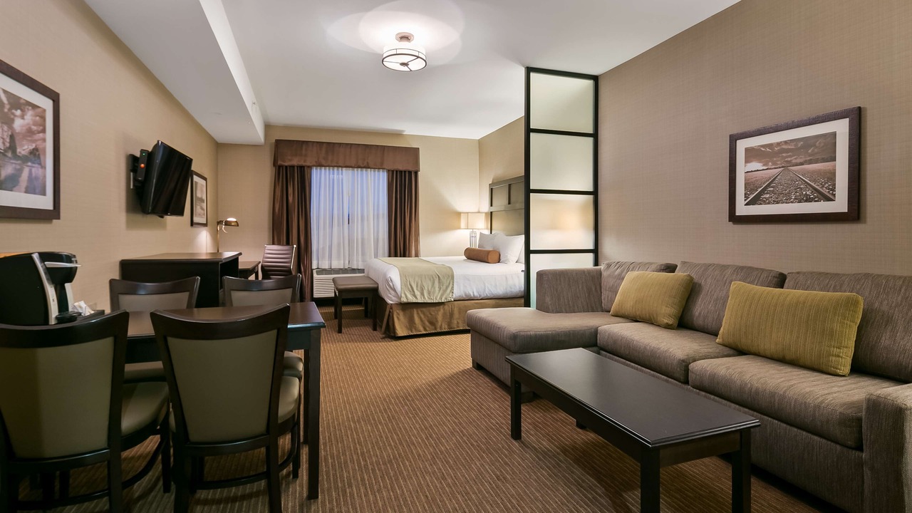Photo of Bedroom in Okotoks