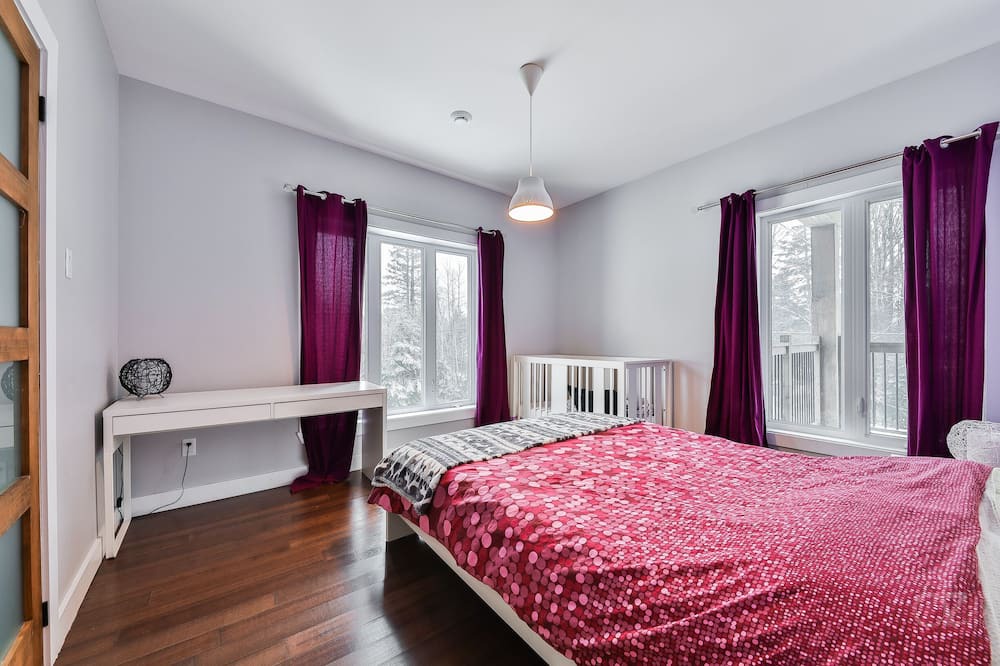 Photo of Bedroom in Saint Donat