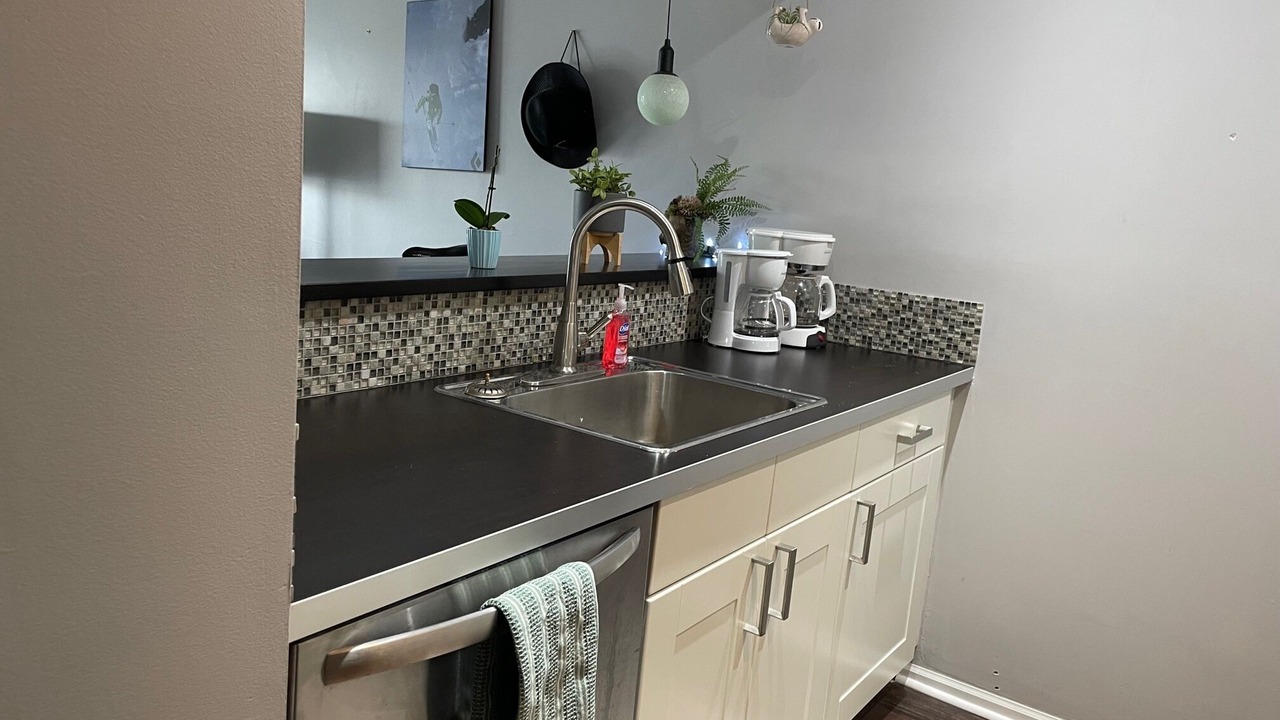 Photo of Kitchen in Lower Lonsdale