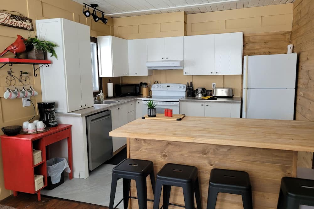 Photo of Kitchen in Lac-Etchemin