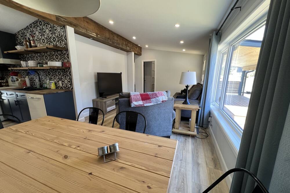 Photo of Kitchen in Cumberland Beach