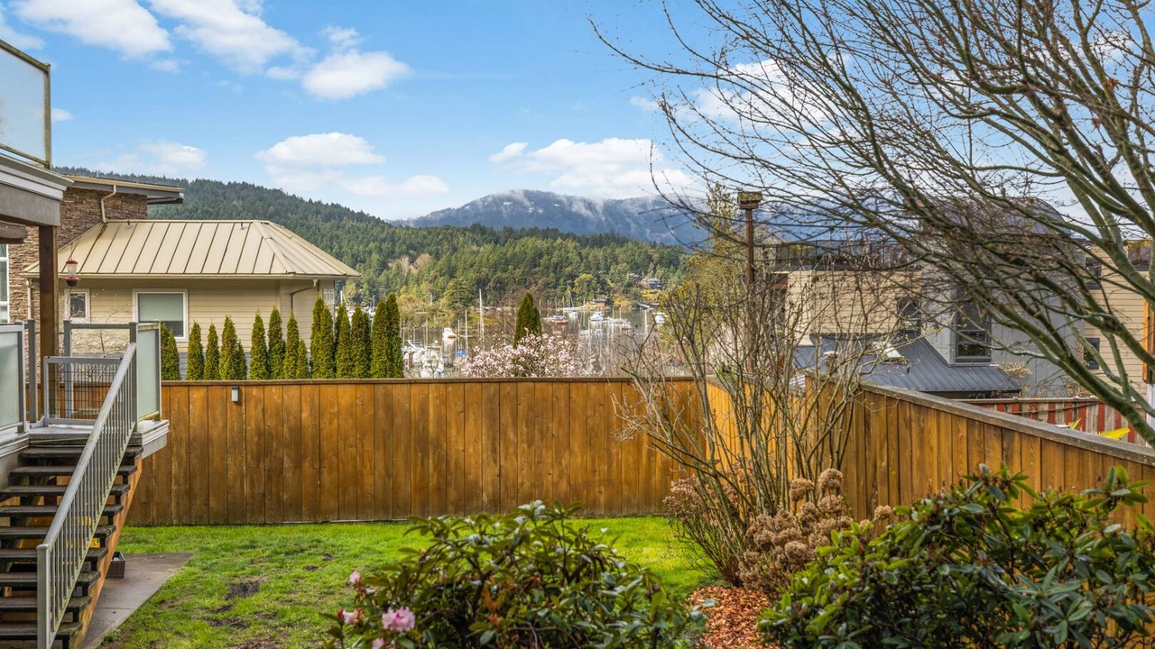 Photo of Outdoor in Brentwood Bay