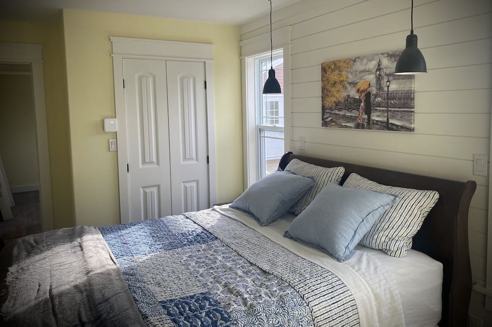 Photo of Bedroom in Brigus