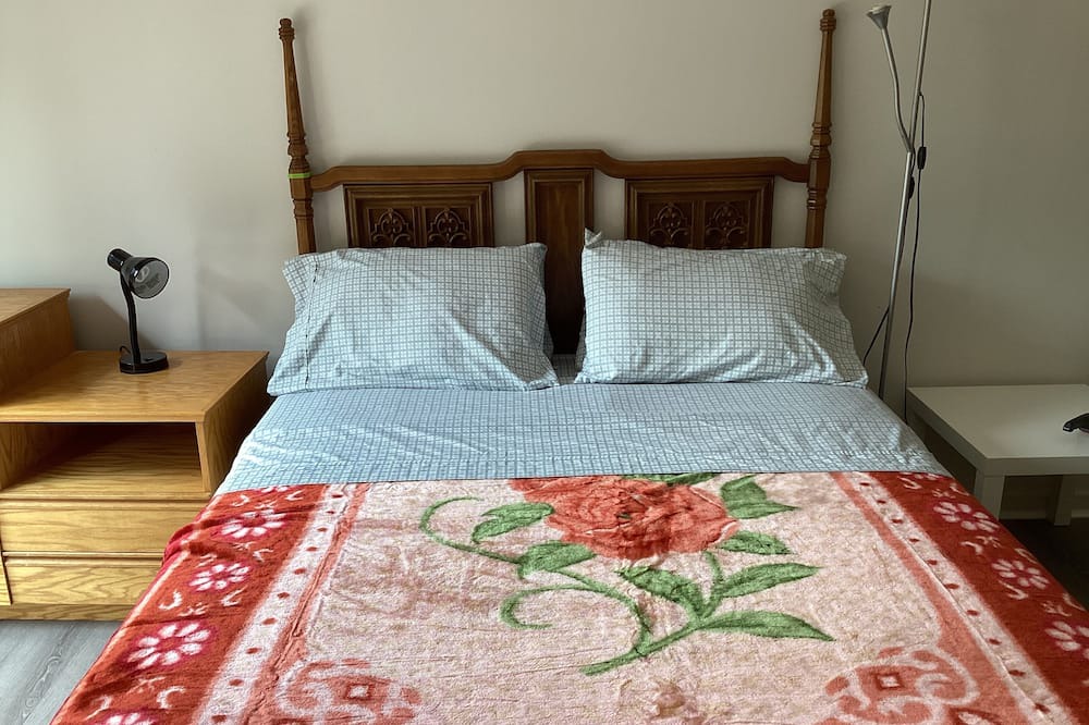 Photo of Bedroom in West Vancouver
