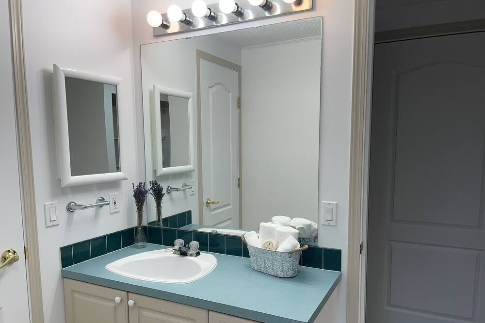 Photo of Bathroom in Mill Bay