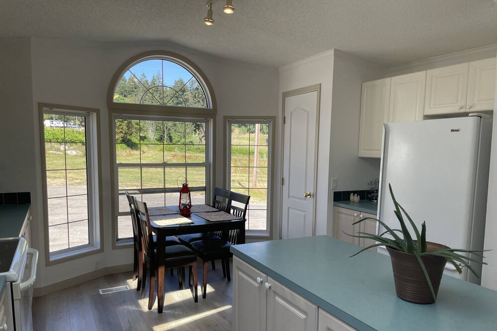Photo of Kitchen in Mill Bay