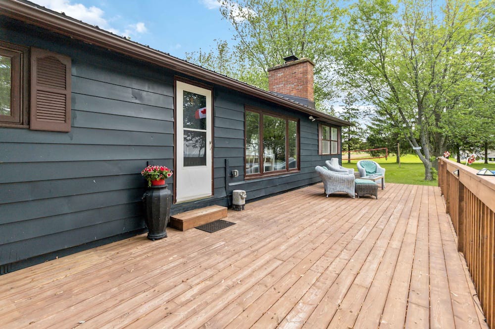 Photo of Outdoor in Lowbanks