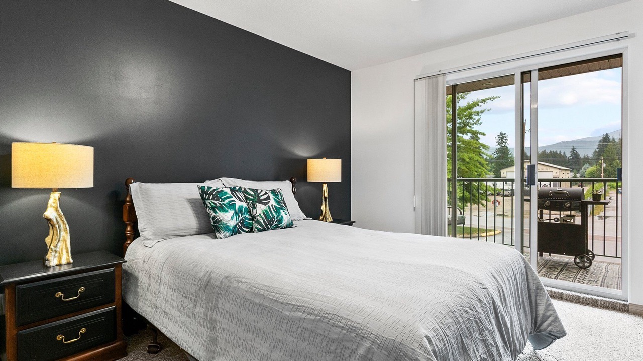 Photo of Bedroom in Sicamous