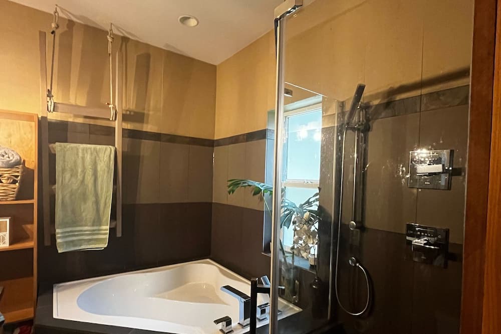 Photo of Bathroom in Juan de Fuca Electoral Area