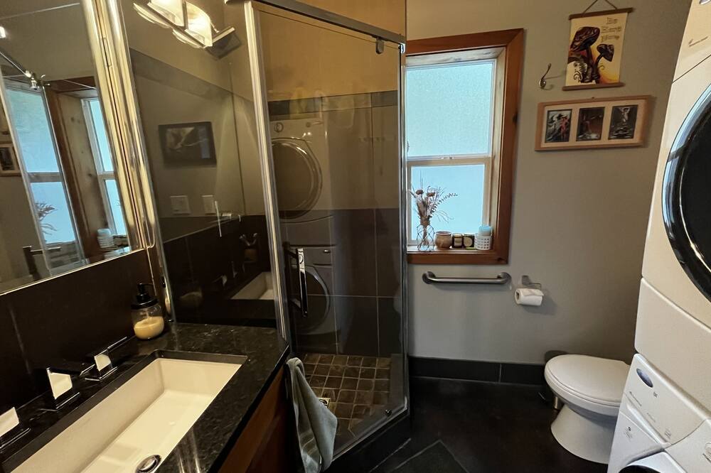 Photo of Bathroom in Juan de Fuca Electoral Area