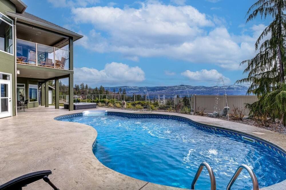 Photo of Outdoor in West Kelowna Estates