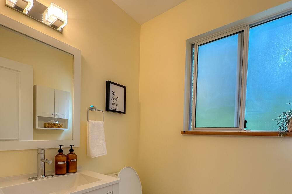 Photo of Bathroom in Madeira Park