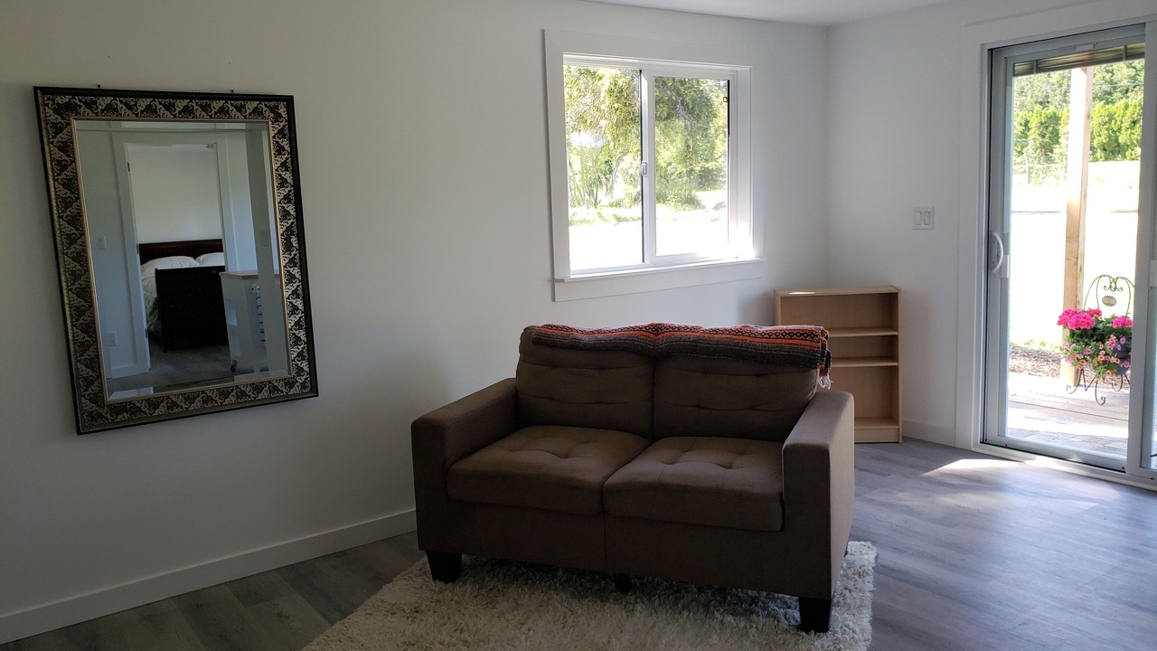 Photo of Livingroom in North Cowichan