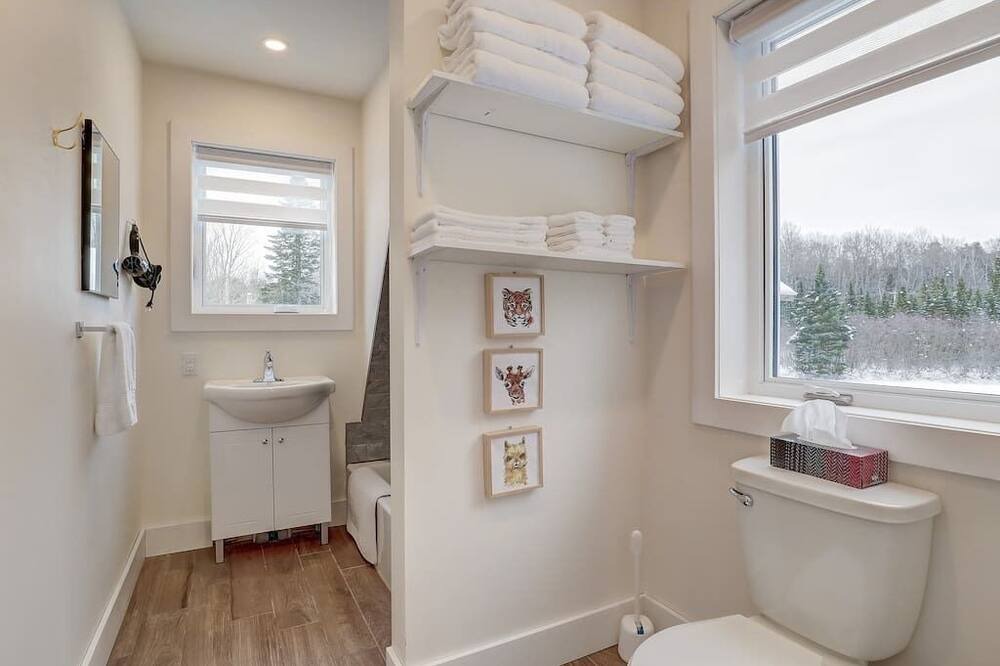 Photo of Bathroom in Potton