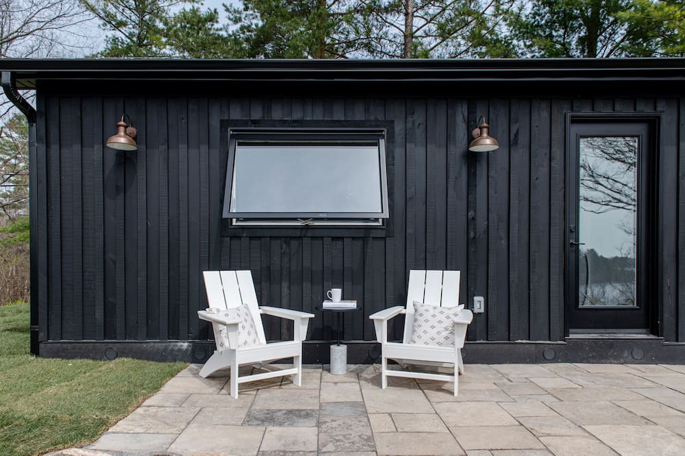 Photo of Patio Balcony in North Kawartha