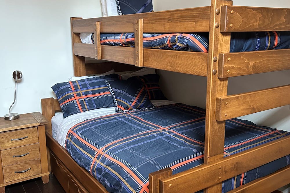 Photo of Bedroom in Whistler Cay Estates