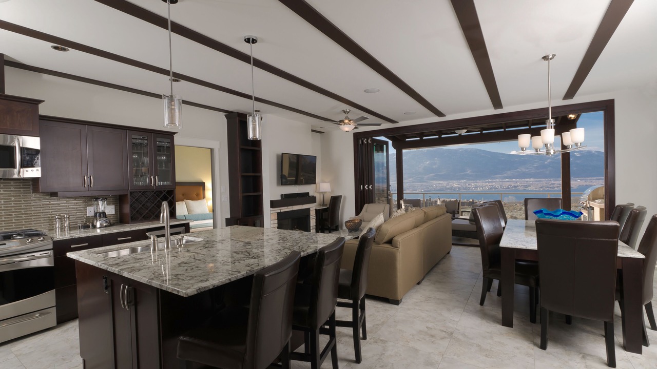 Photo of Kitchen in Okanagan-Similkameen