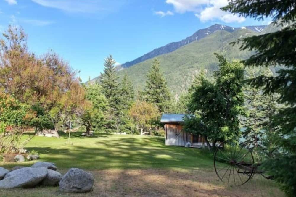 Photo of Outdoor in Seton Portage
