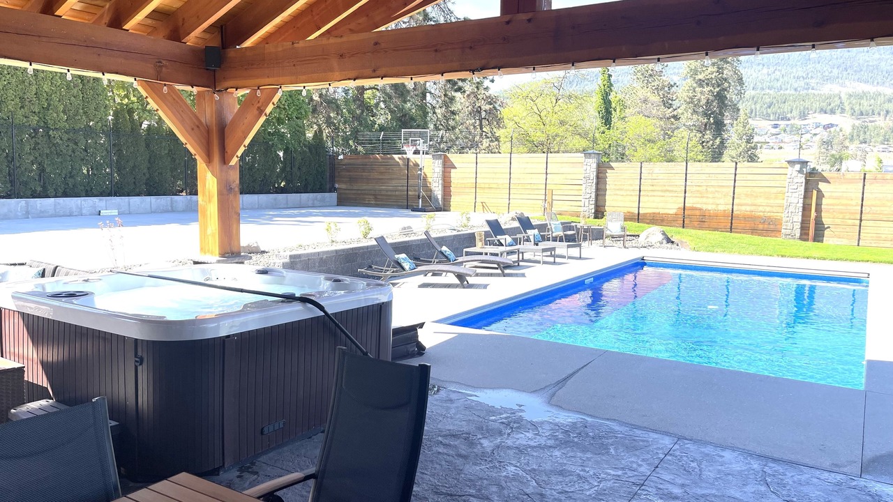 Photo of Outdoor in Westbank