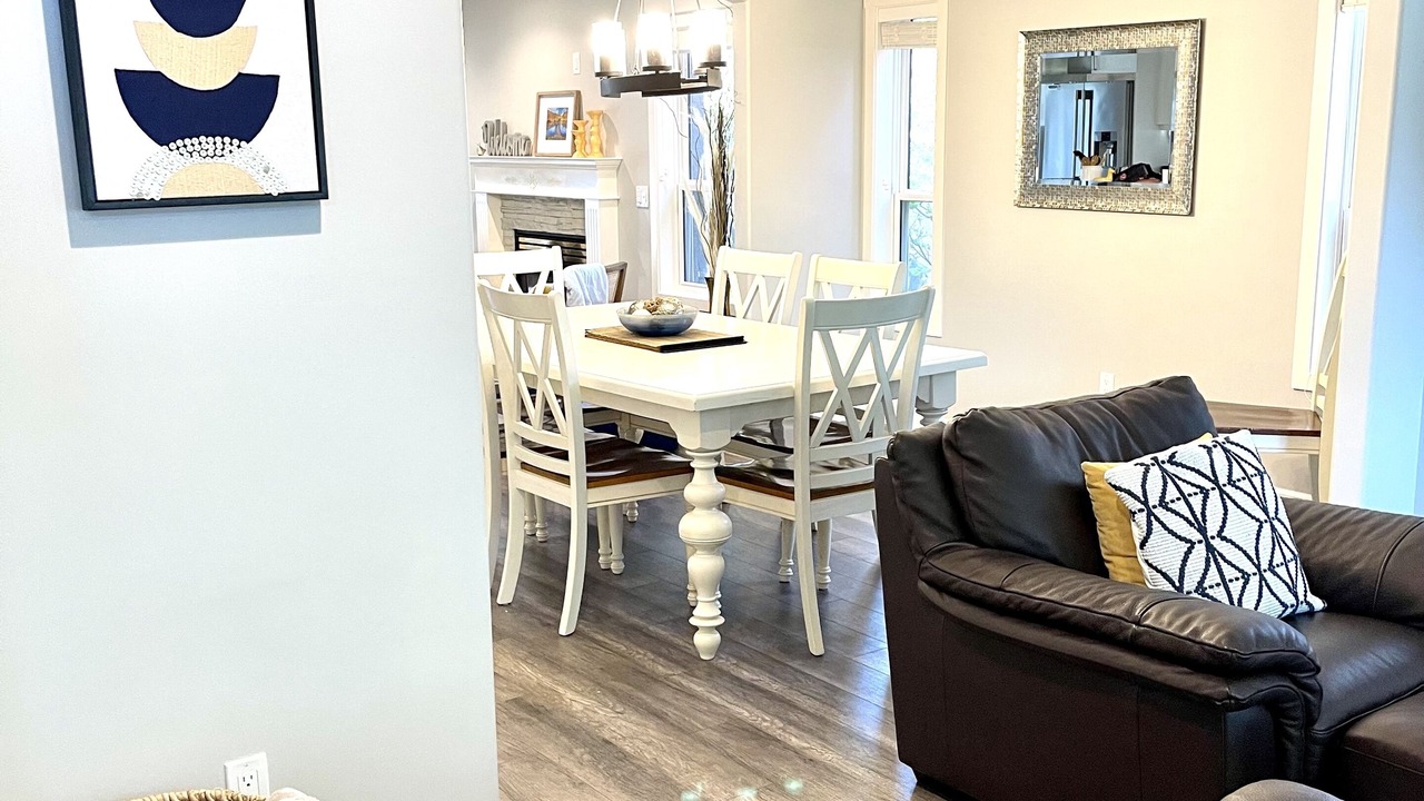 Photo of Livingroom in Westbank