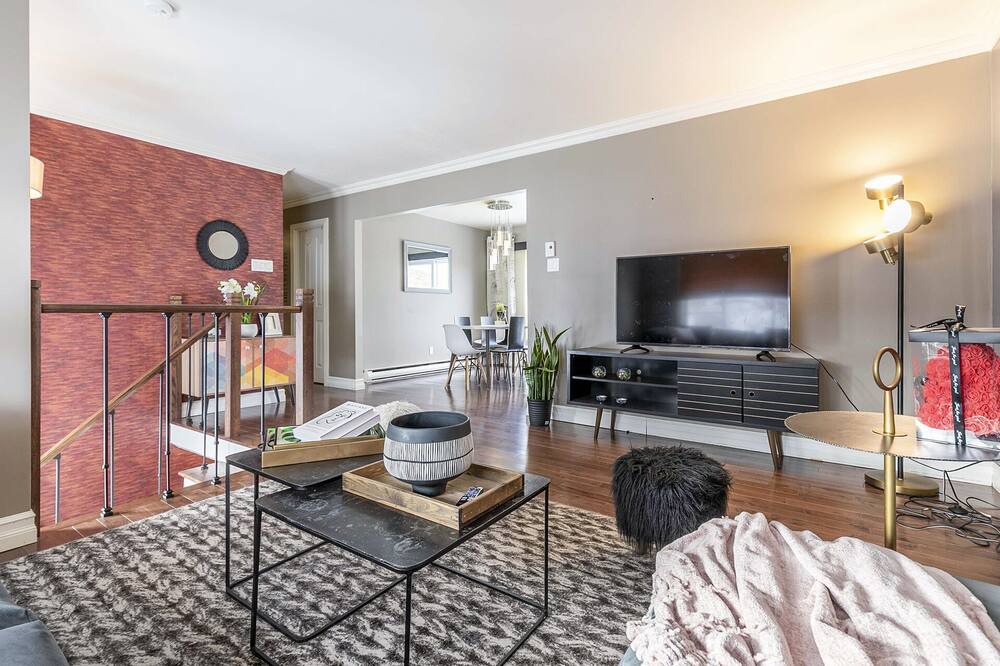Photo of Livingroom in Brossard