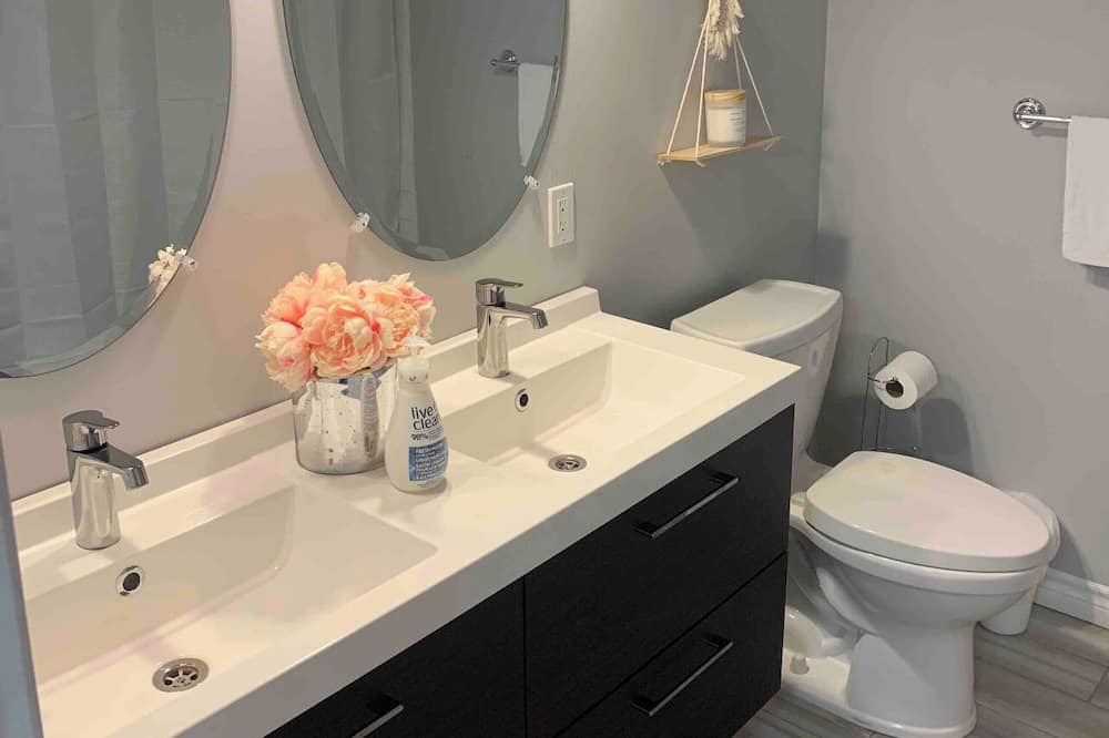Photo of Bathroom in Paris