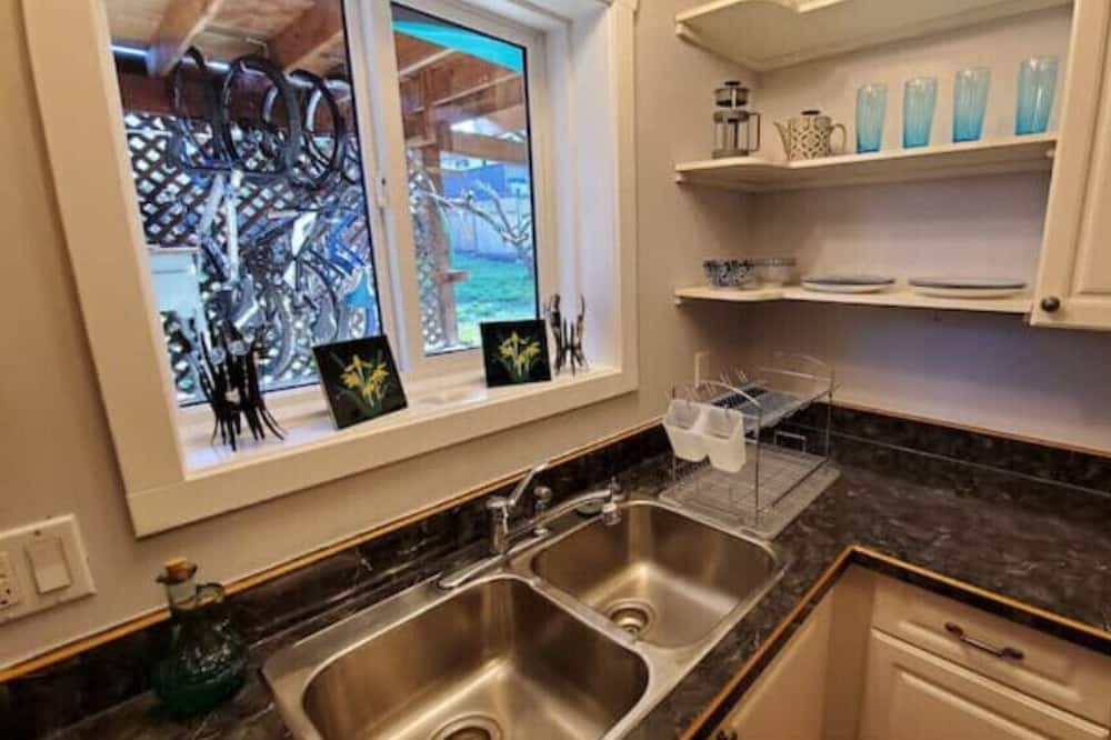 Photo of Kitchen in Crofton
