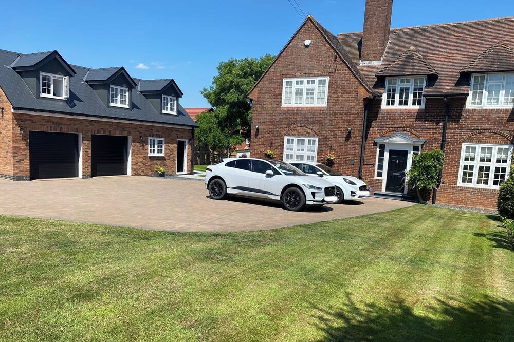 Photo of Outdoor in Weston