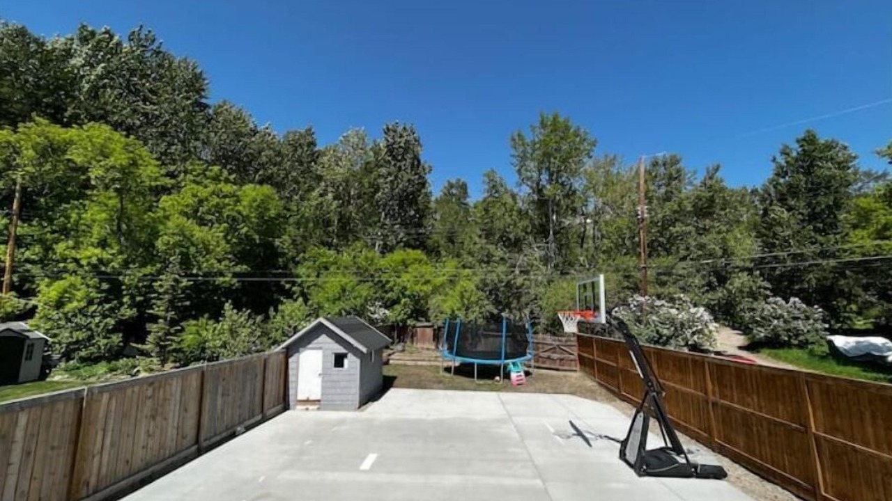 Photo of Outdoor in Sunnyside