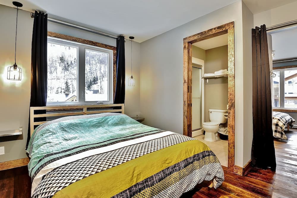Photo of Bedroom in Stoneham